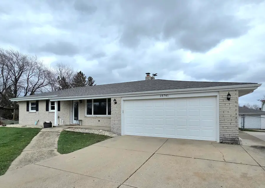 10741 Spring St, Mount Pleasant, WI 53177 - #3