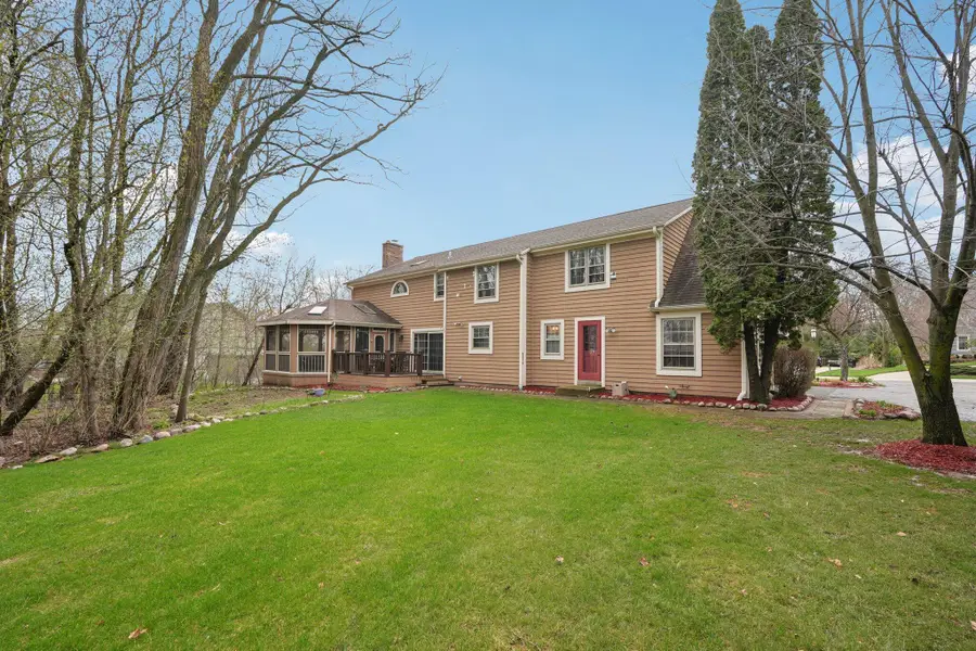 15340 Turnberry Dr, Brookfield, WI 53005 - #3