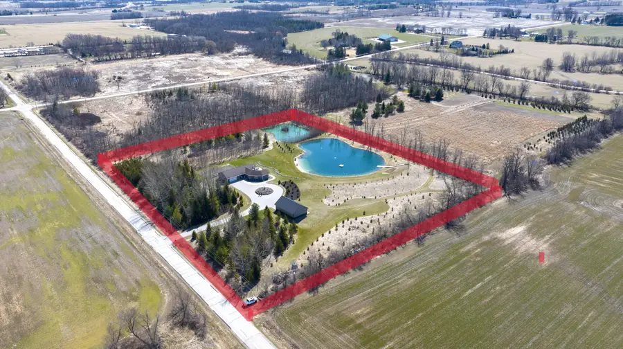 985 W Fur Farm Rd, New Holstein, WI 53061 - #2