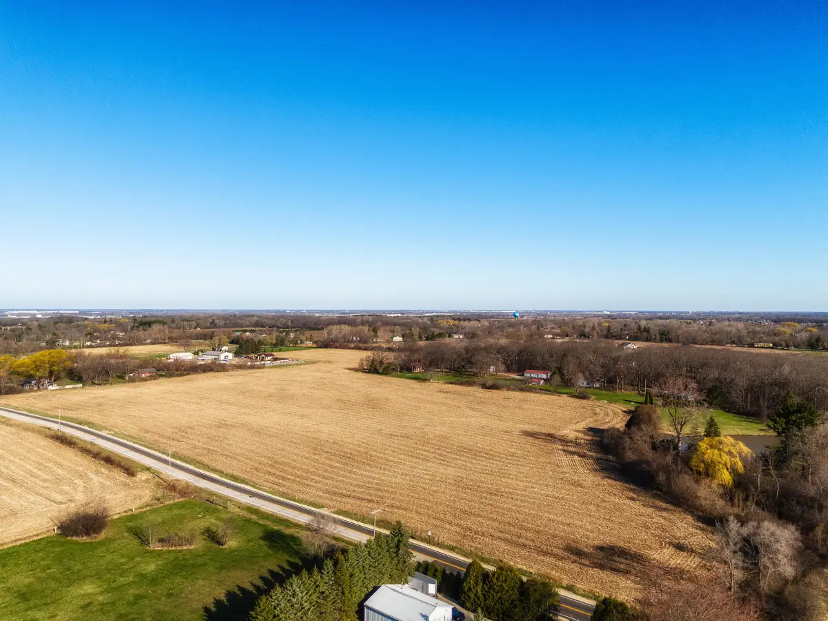 4700 116th St, Pleasant Prairie, WI 53158 - #1