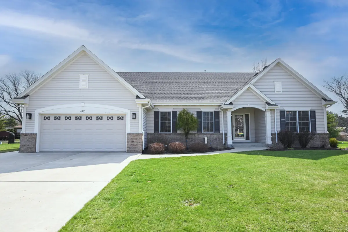 6305 Cedarhedge Dr, Mount Pleasant, WI 53406 - #1