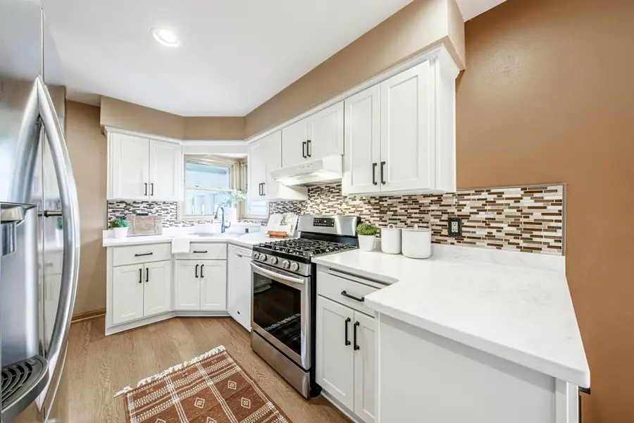 W180N8273 Town Hall Rd, Menomonee Falls, WI 53051 - #3