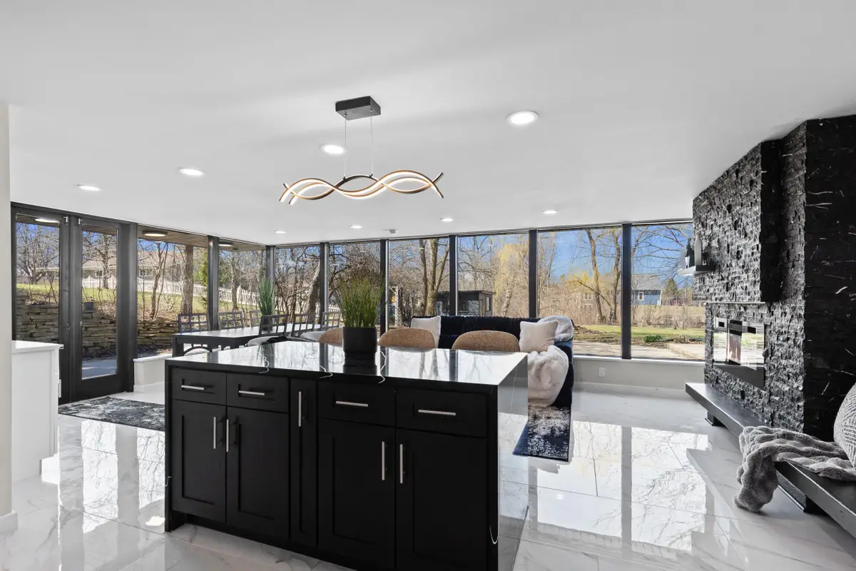 N69W13127 Harding Dr, Menomonee Falls, WI 53051 - #1