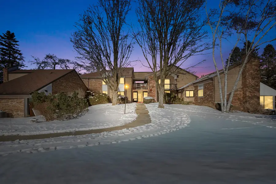 8643 N Servite Dr, Milwaukee, WI 53223 - #3