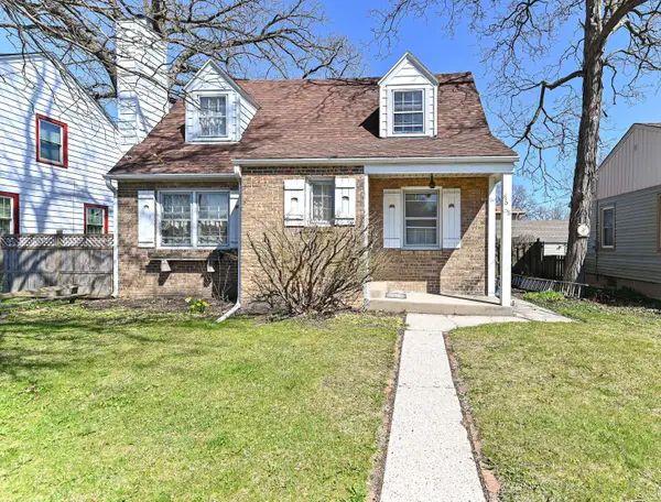 8608 W Burleigh St, Milwaukee, WI 53222