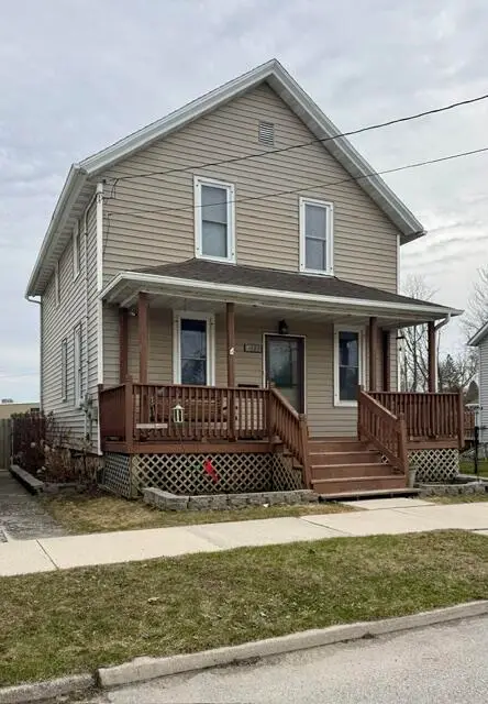 731 St Paul St, Kiel, WI 53042