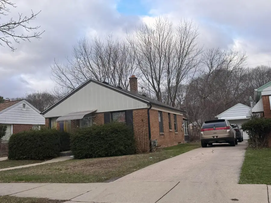 4639 N Sherman Blvd, Milwaukee, WI 53209 - #2