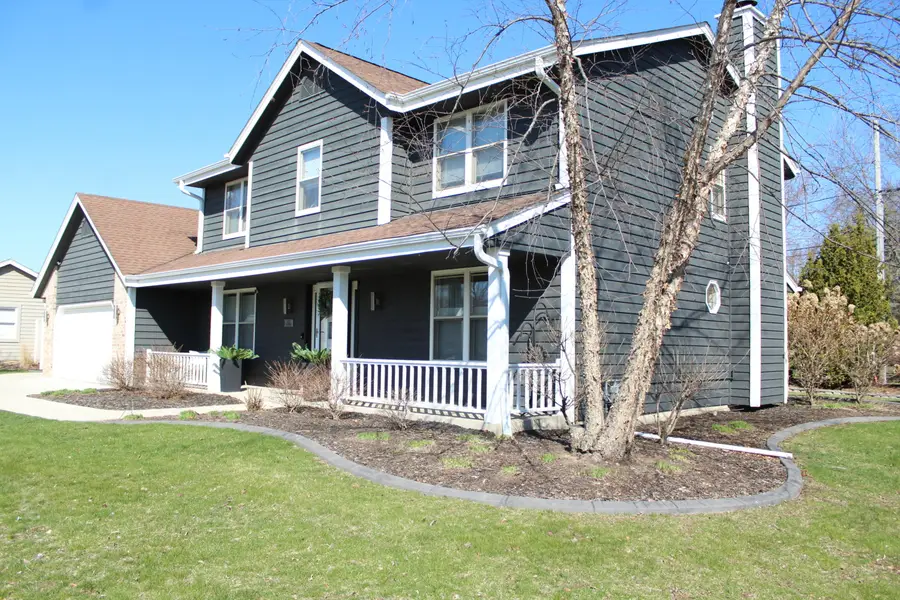 N77W15854 Crossway Dr, Menomonee Falls, WI 53051 - #3