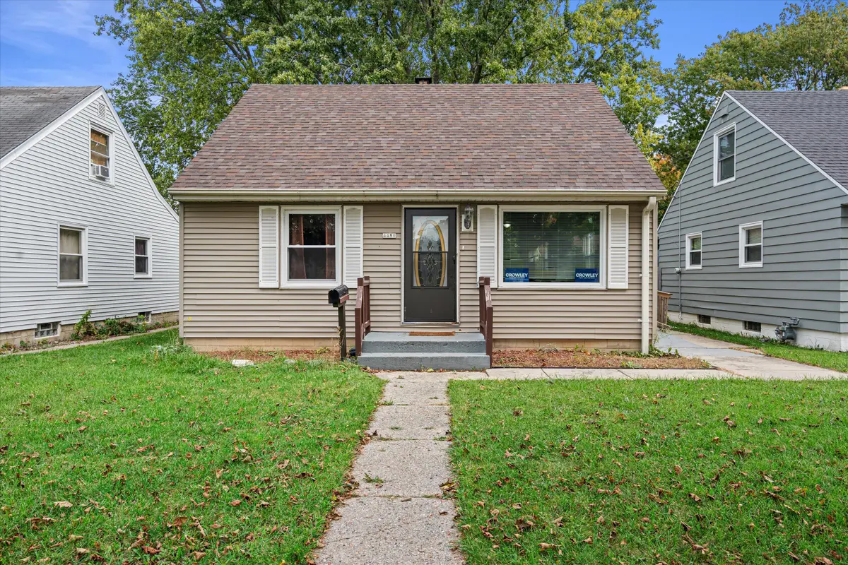 4480 N 83rd St, Milwaukee, WI 53218 - #1