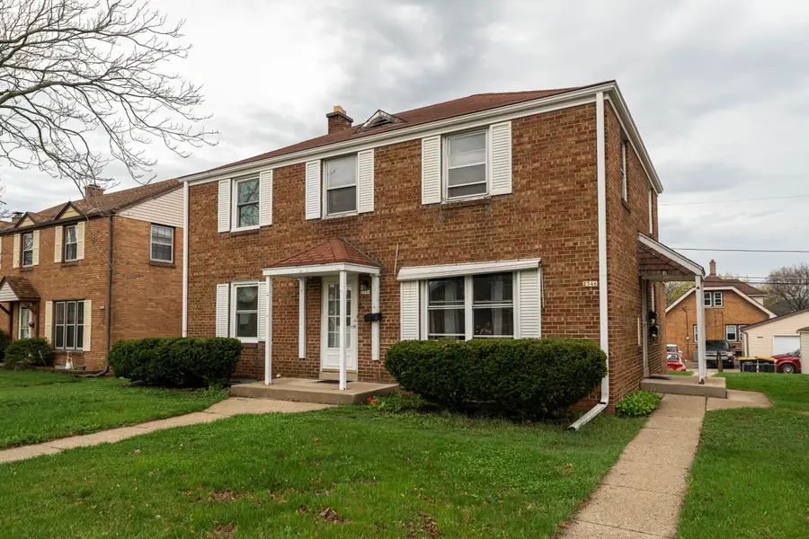 2344 S 60th St, West Allis, WI 53219 - #3