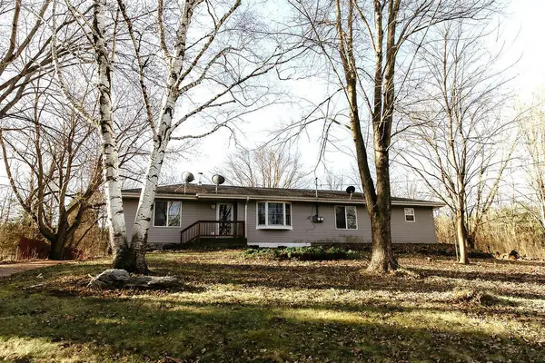 W8139 County Road A, Richmond, WI 53115