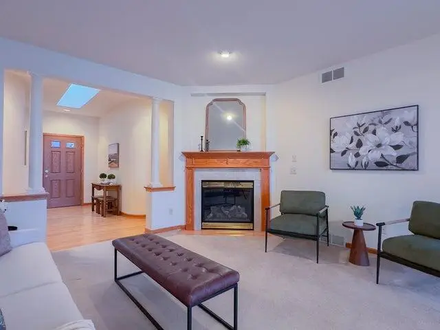 2436 Caribou Ln, Grafton, WI 53024 - #3