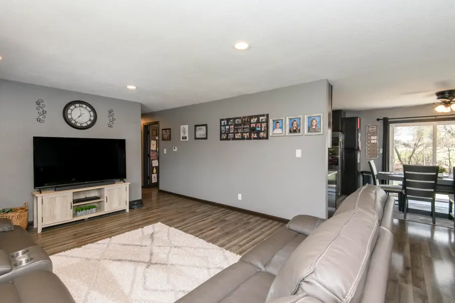 W284N6506 Hawthorne Rd, Merton, WI 53029 - #2