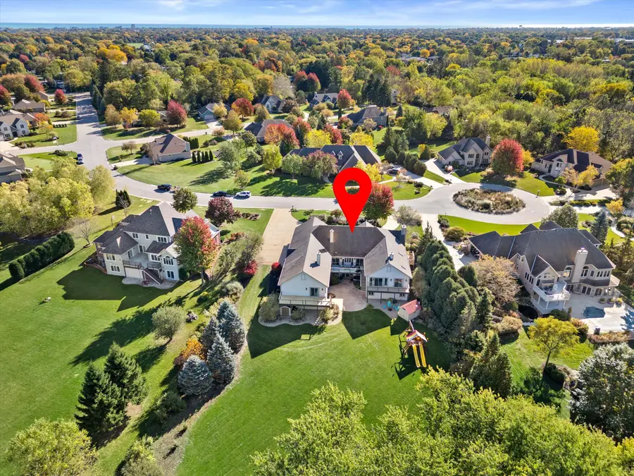 5740 Woodland Hills Dr, Mount Pleasant, WI 53406 - #2