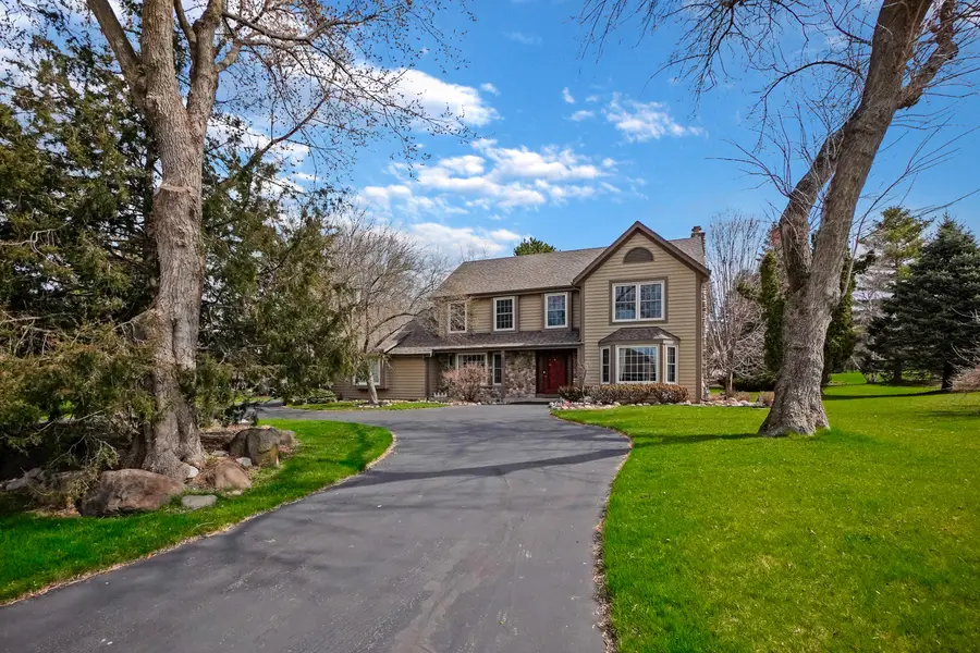 2320 Buckingham Pl, Brookfield, WI 53045 - #3