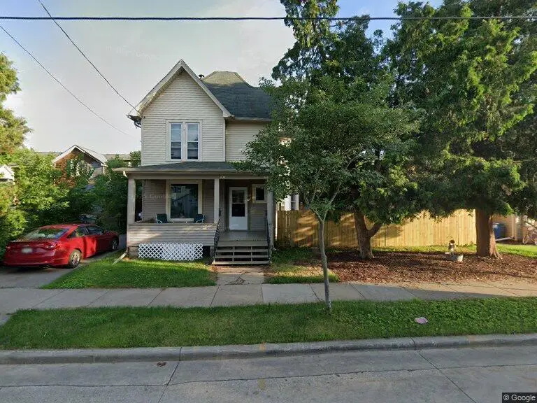 111 Fulton Ave, Oshkosh, WI 54901 - #1