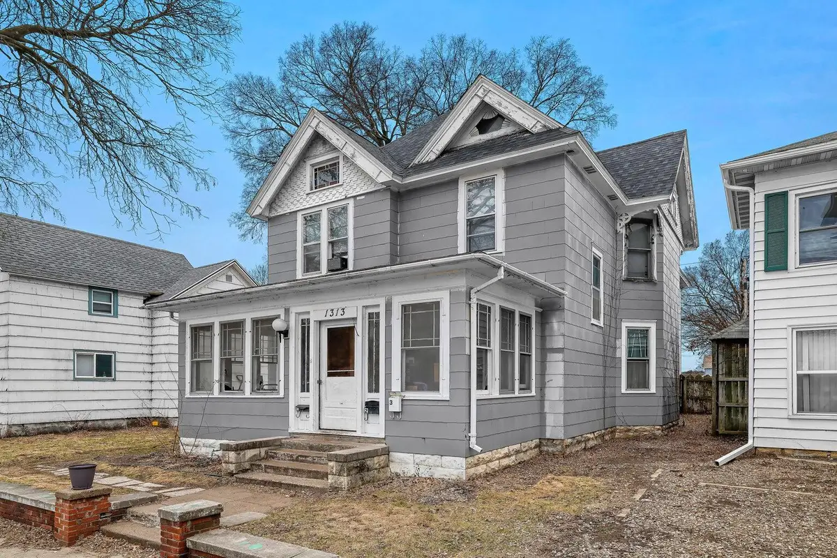 1313 Avon St, La Crosse, WI 54603 - #1