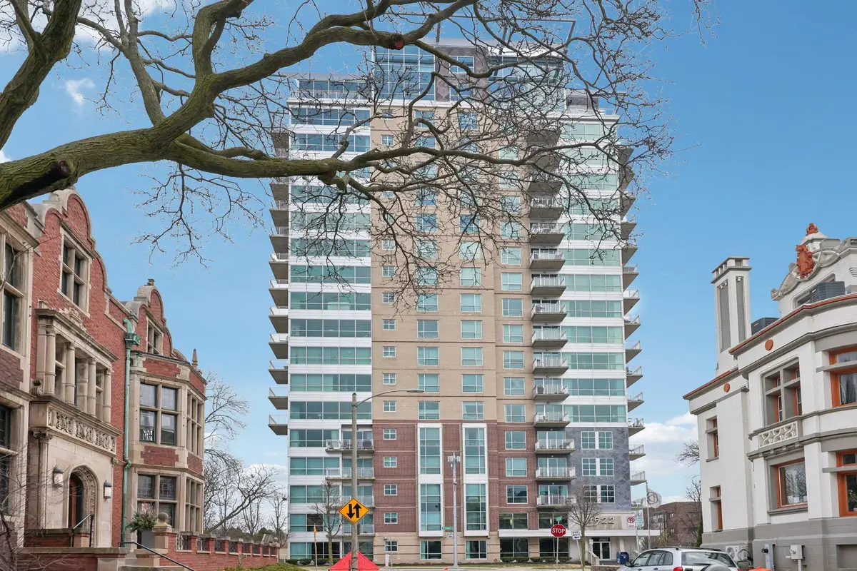 1522 N Prospect Ave, Milwaukee, WI 53202 - #1