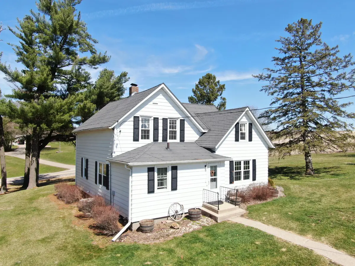 E6993 County Road Y, Viroqua, WI 54665 - #1