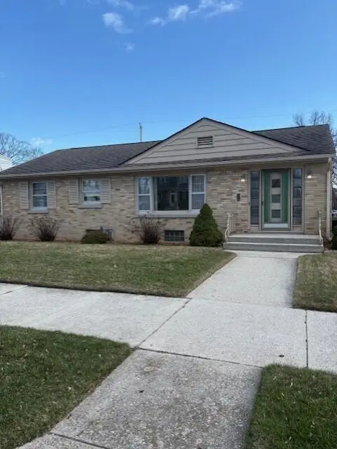 335 Geele Ave, Sheboygan, WI 53083