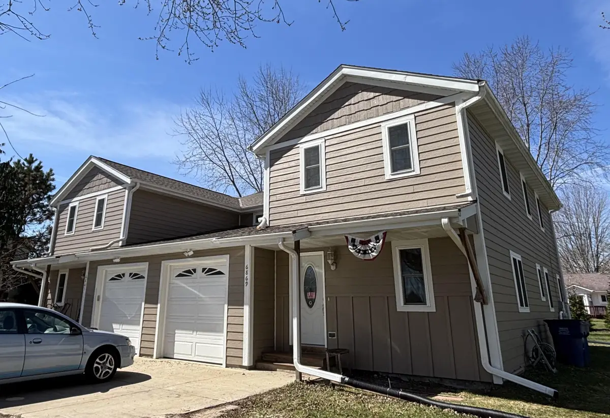 6867 Enge Dr, Newburg, WI 53090 - #1