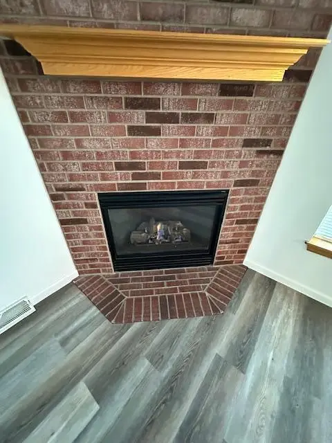 1441 E Buckwood Ct, Oak Creek, WI 53154 - #3