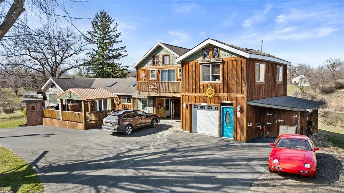 S5280 Lewison Rd, Viroqua, WI 54665 - #1