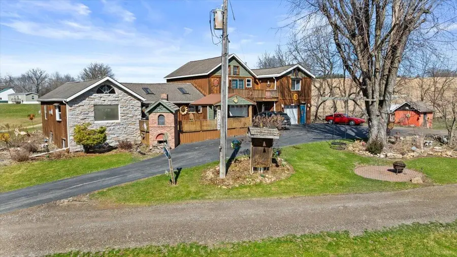 S5280 Lewison Rd, Viroqua, WI 54665 - #2