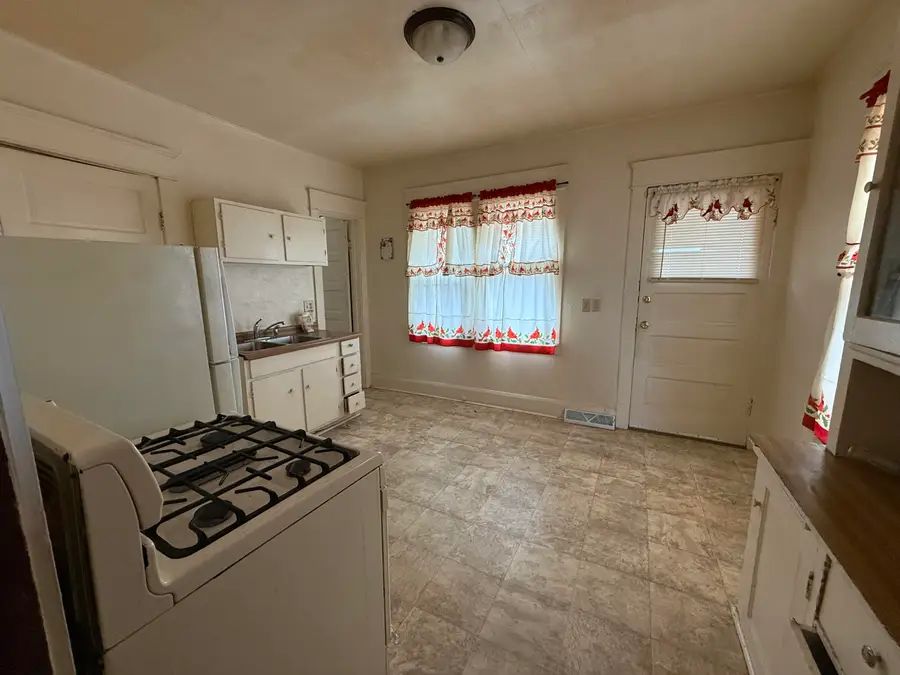 2619 W High St, Racine, WI 53404 - #2