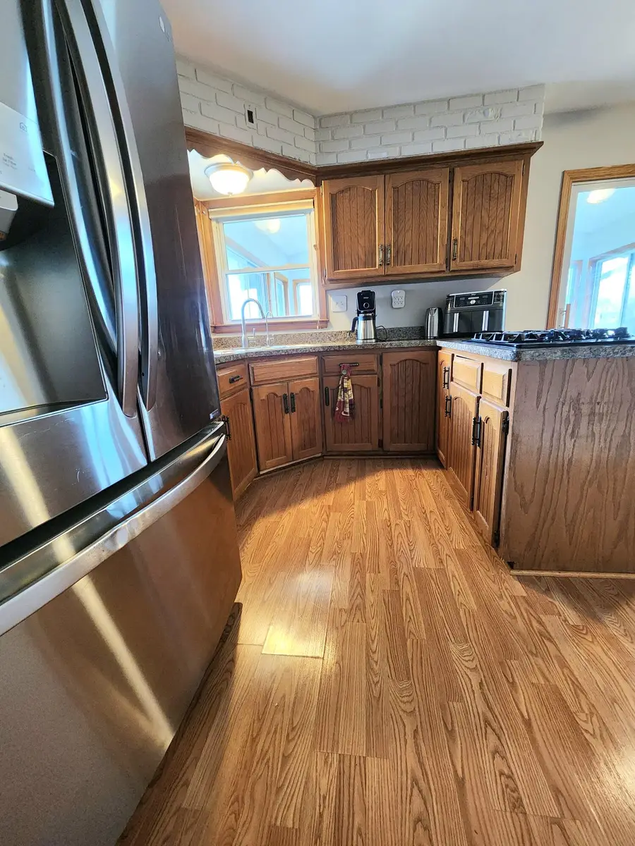 W156N5104 Arbor Vitae Ct, Menomonee Falls, WI 53051 - #3