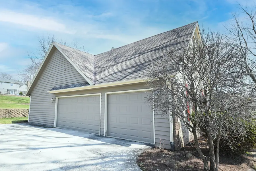 15800 Brook Ln, Brookfield, WI 53005 - #3