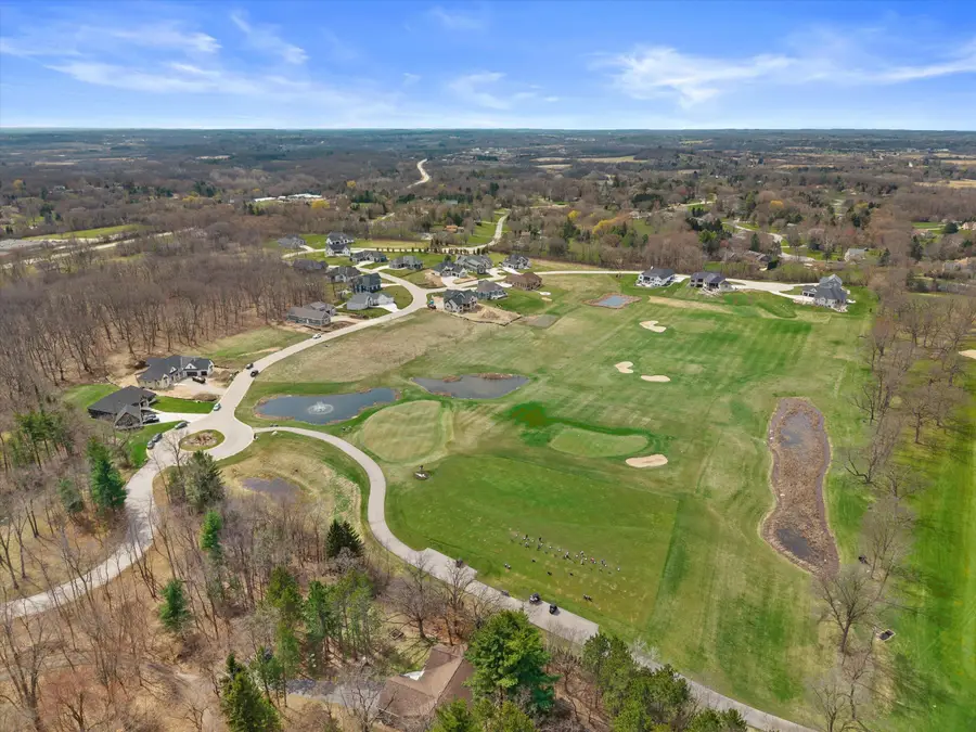 S36W27328 Legend At Merrill Hills Ct, Waukesha, WI 53189 - #3