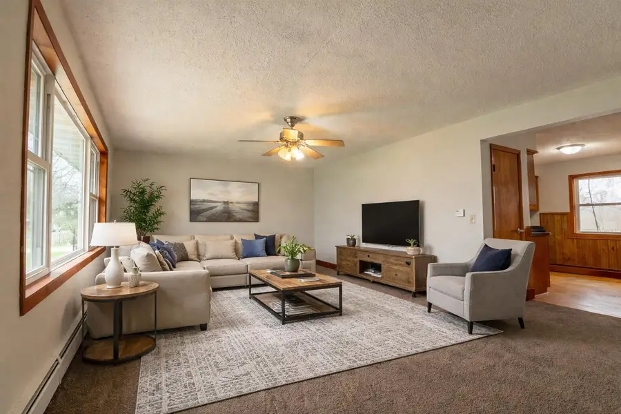 408 W Jefferson St, Marshfield, WI 54449 - #2