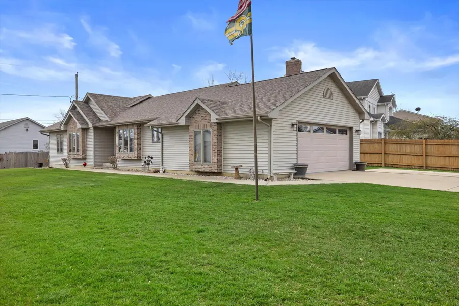 4675 78th St, Pleasant Prairie, WI 53142 - #2