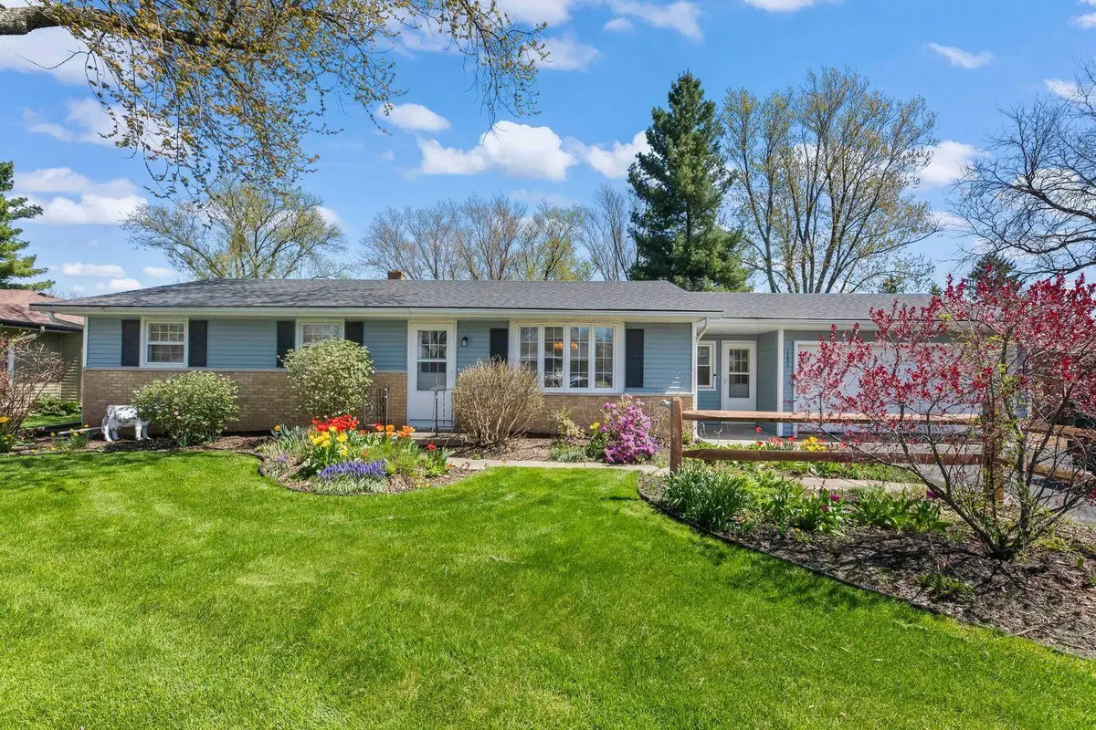 1131 Lily Rd, Oconomowoc, WI 53066 - #1