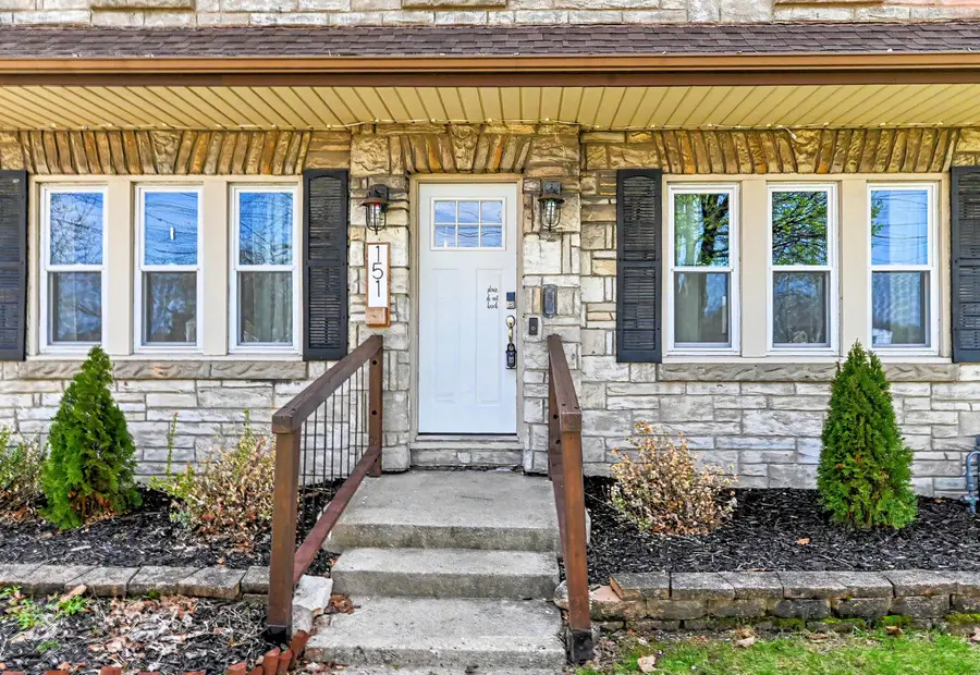 151 W Waterford Ave, Milwaukee, WI 53207 - #2