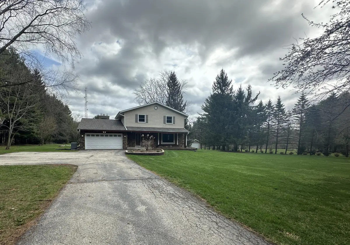 W309N174 Maple Ave, Delafield, WI 53188 - #1