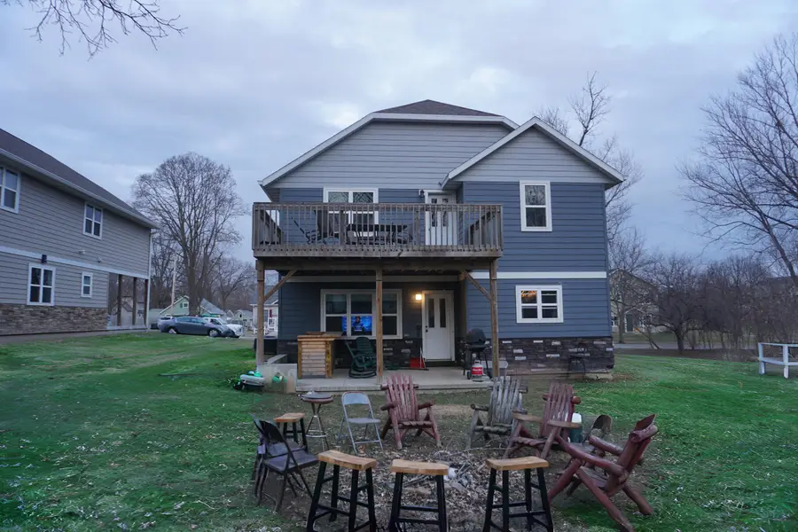 538 S Gault St, Whitewater, WI 53190 - #3