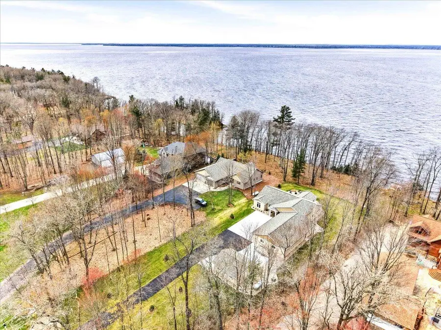 1870 Badger Ct, Monroe, WI 54613 - #3