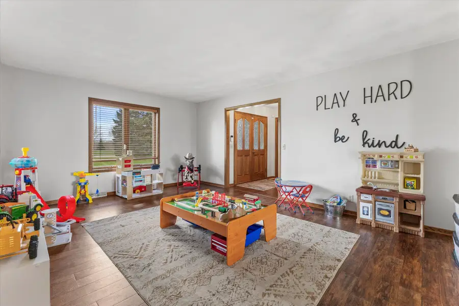 26041 Deer Ridge Trl, Norway, WI 53185 - #2