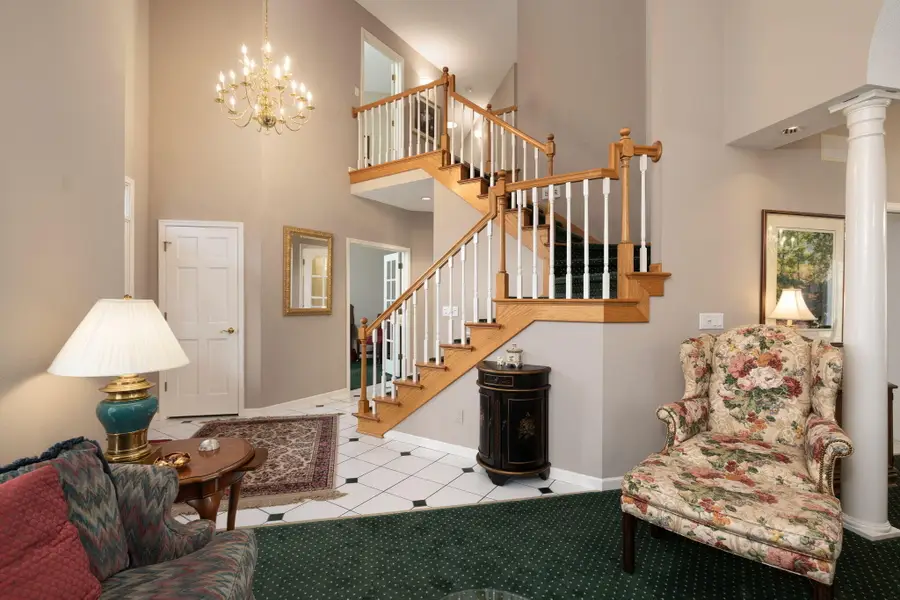 430 Larkspur Ln E, Onalaska, WI 54650 - #2