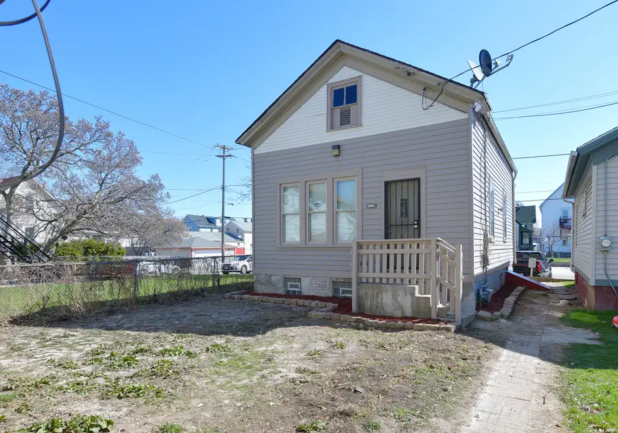 1508 S 10th St, Milwaukee, WI 53204 - #3