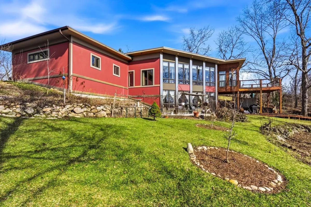 621 Violet Ct, Colgate, WI 53017 - #1