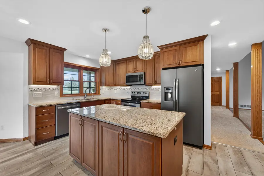 4290 Bell Tower Pl, Richfield, WI 53033 - #3