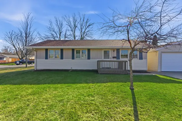 716 David Ave, Sheboygan Falls, WI 53085