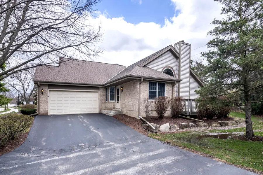 1931 Springbrook N, Waukesha, WI 53186 - #2