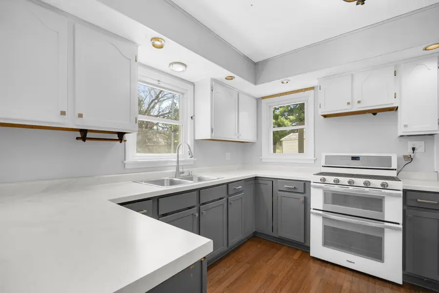 N69W21023 Pleasant St, Menomonee Falls, WI 53051 - #3