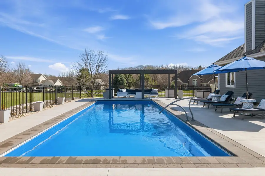 N42W33420 Glen View Ct, Nashotah, WI 53058 - #2