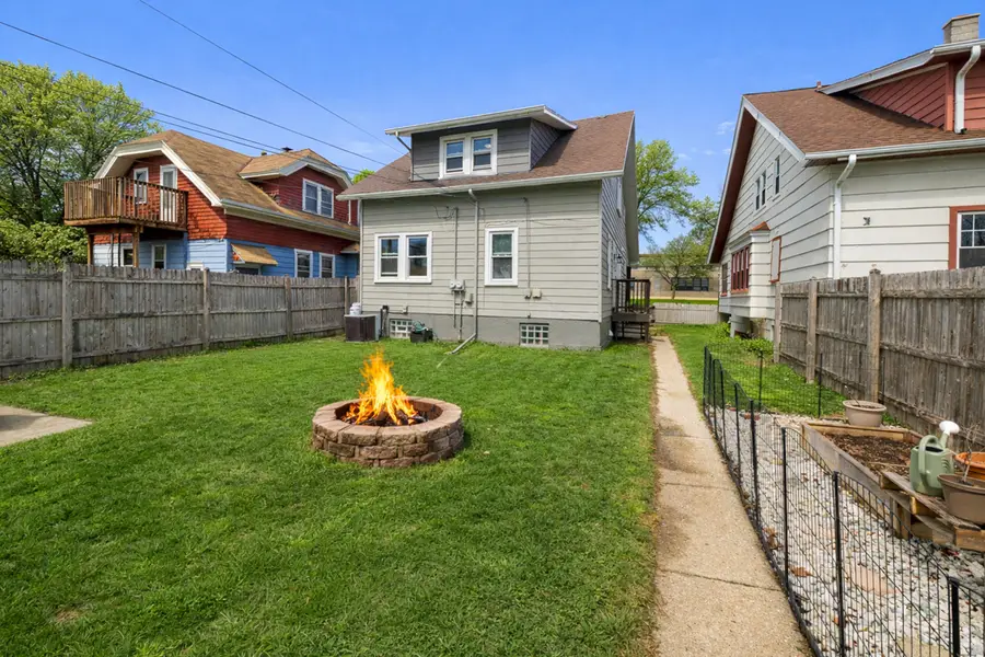 4013 W Forest Home Ave, Milwaukee, WI 53215 - #3