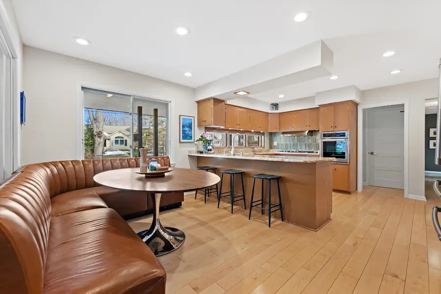 9432 W Garden Ct, Hales Corners, WI 53130 - #2